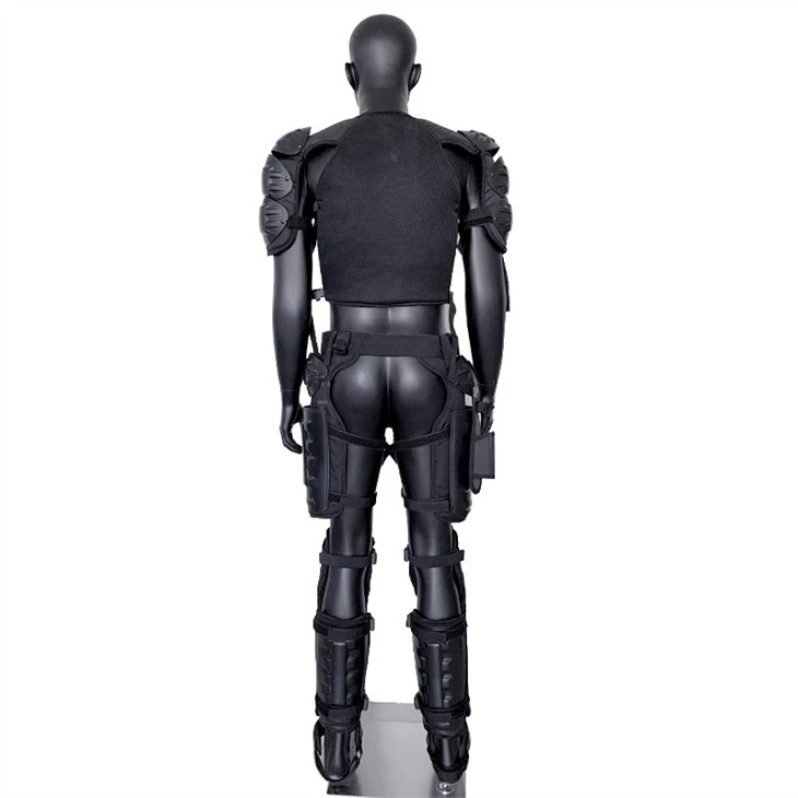 Simply Constructed Military Tactical Anti Riot Suit For Personal Protection